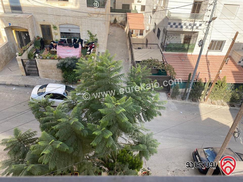 شقة للبيع في عمان- ضاحية الاستقلال طابق ثاني مساحة 115 متر مربع 