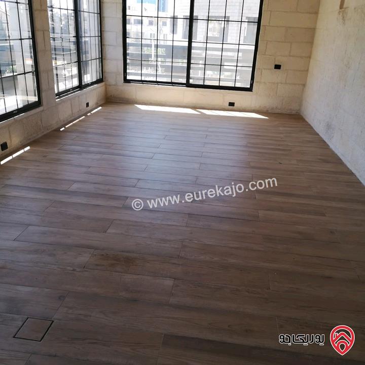 فيلا مساحة 550م على أرض 550 م للبيع في عمان - أم السماق