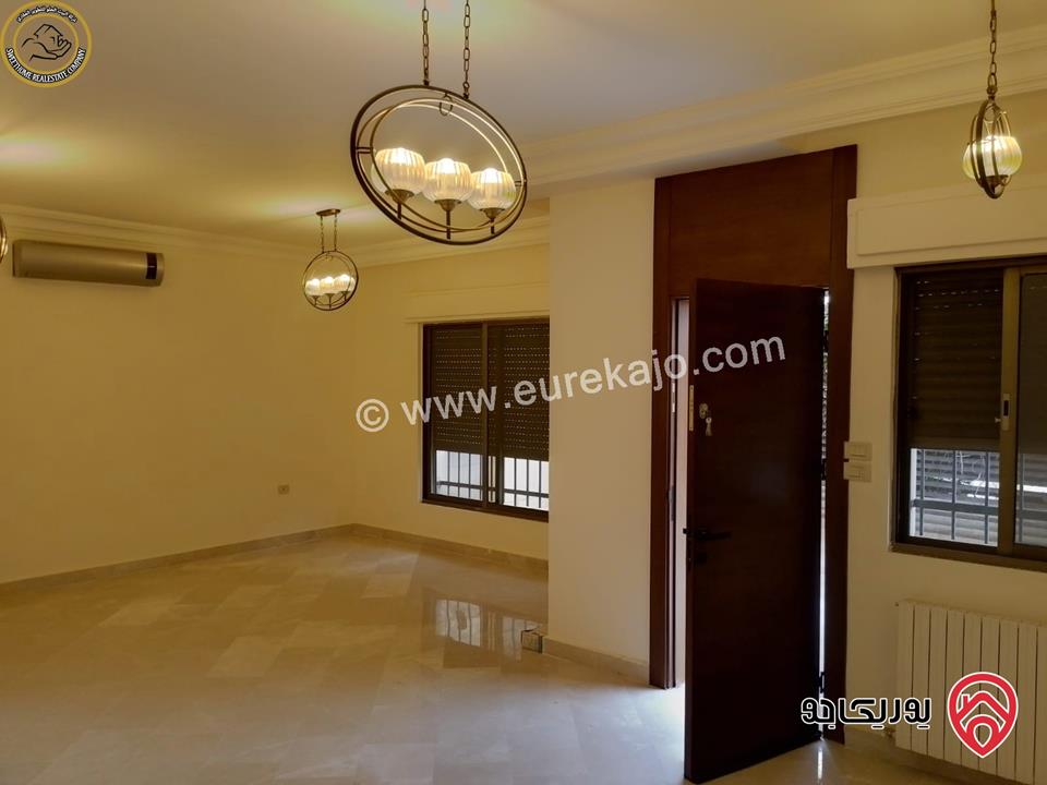 شقة أرضية فاخرة للبيع في عمان - أم أذينة 255م مع ترسات 150م بسعر مغري