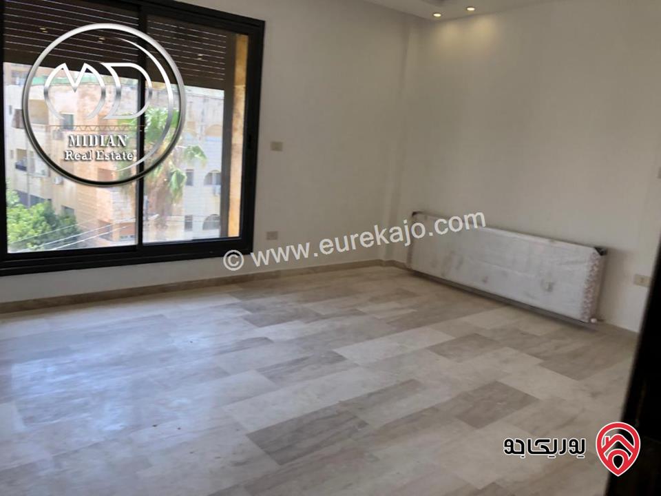 شقق جديدة للبيع في عمان - ام السماق مساحات 180م تشطيبات ديكورات سوبر ديلوكس بسعر مميز