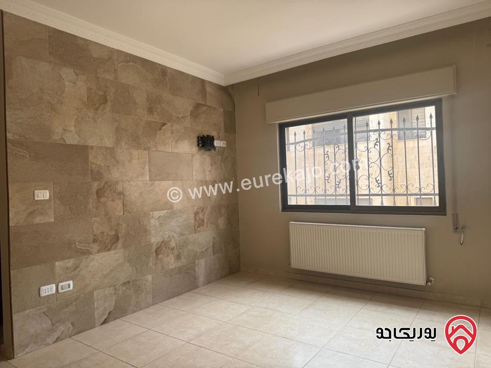 شقة أرضية مساحة 190م للايجار في عمان - خلدا 