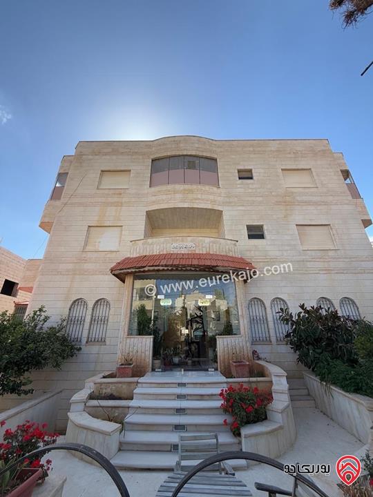 منزل مستقل مكون من 4 طوابق على أرض 830م للبيع في عمان - اليادودة
