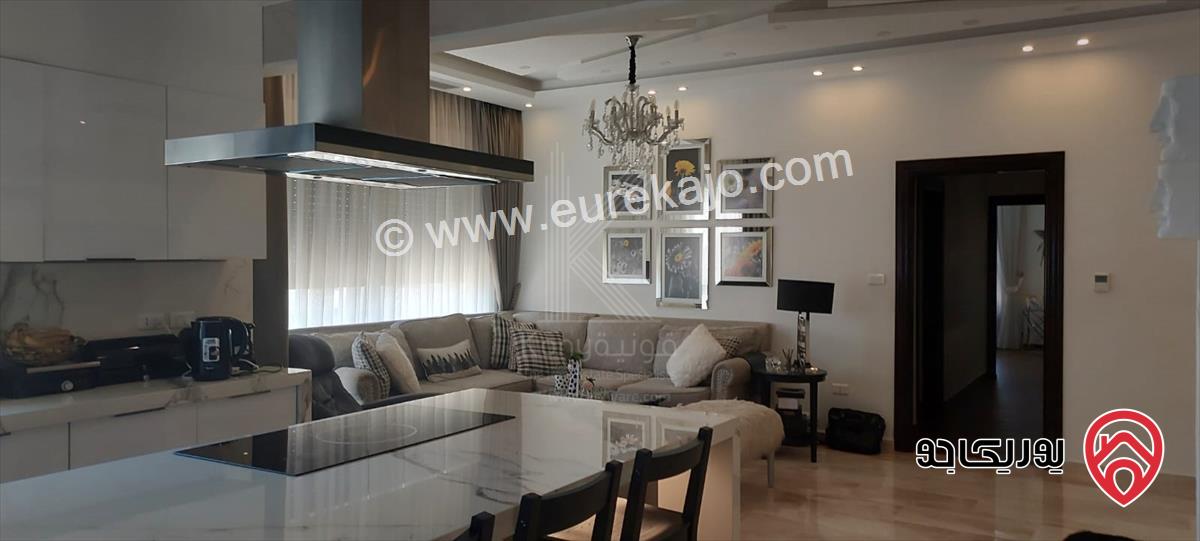 شقة مفروشة فاخرة مساحة 140م طابق ثاني للايجار في عمان - دير غبار