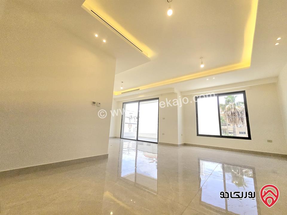 شقة فارغة جديدة مساحة 210 متر طابق اول للإيجار في عمان - الرابية