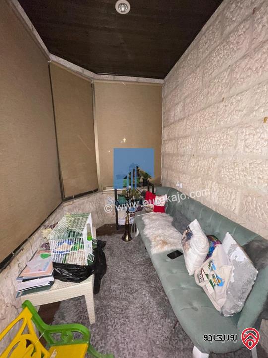 شقة مميزة للبيع في عمان - أم السماق مقابل روان كيك طابق ثالث مع روف دوبلكس 210م بسعر مغري