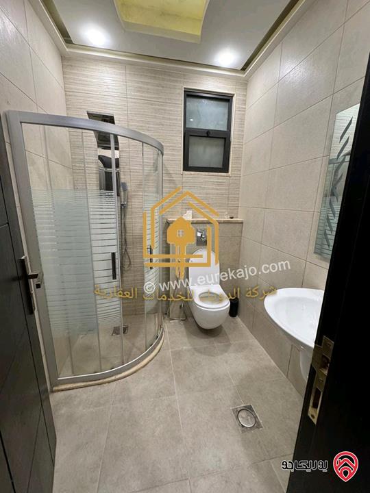 شقة سوبر ديلوكس طابق شبه ارضي مساحة 200م داخلي و 100م خارجي للايجار في عمان - طريق المطار 