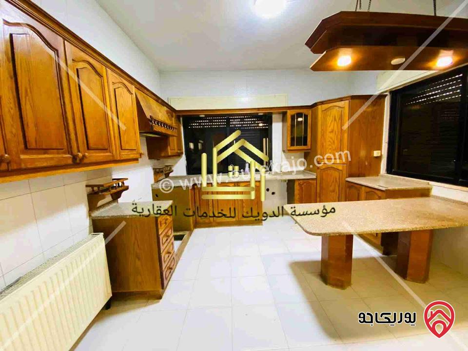 شقة فارغة مساحة 180م طابق ثاني للايجار في عمان - عبدون 