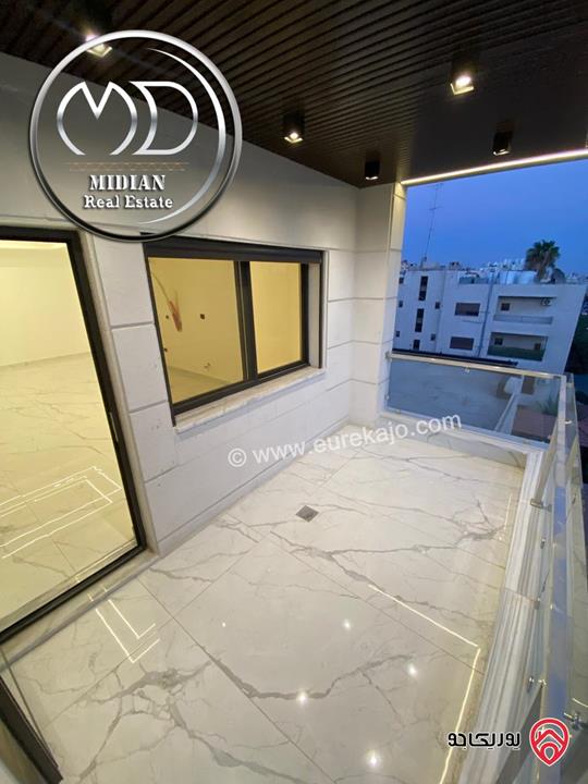 شقق دوبلكس جديدة للبيع في عمان - الجاردنز طابق اخير مع روف مساحات 235م & 280م مع تراسات تشطيبات و ديكورات فاخرة اطلالة رائعة