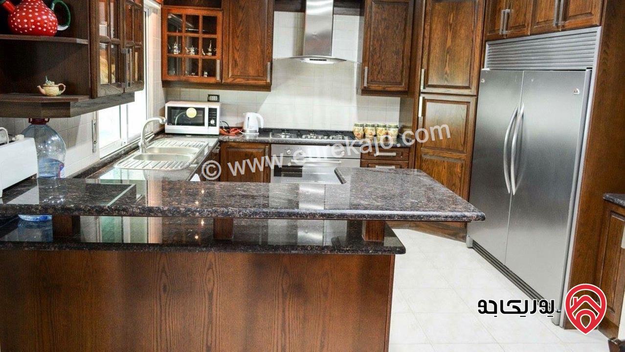 فيلا متلاصقة مساحة 930م على أرض 420م للبيع في عمان - ضاحية الرشيد 