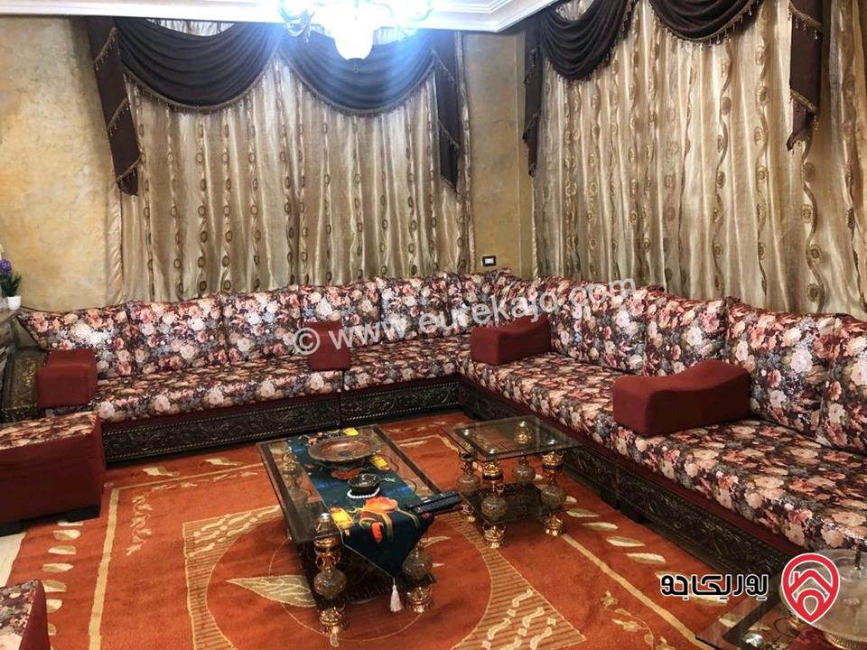 منزل مستقل فخم مساحة 240م على ارض 250م للبيع في عمان - طبربور بسعر مغري جدا 