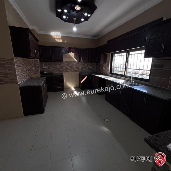 شقة طابق أول مساحة 185م للايجار في عمان - ضاحية الرشيد