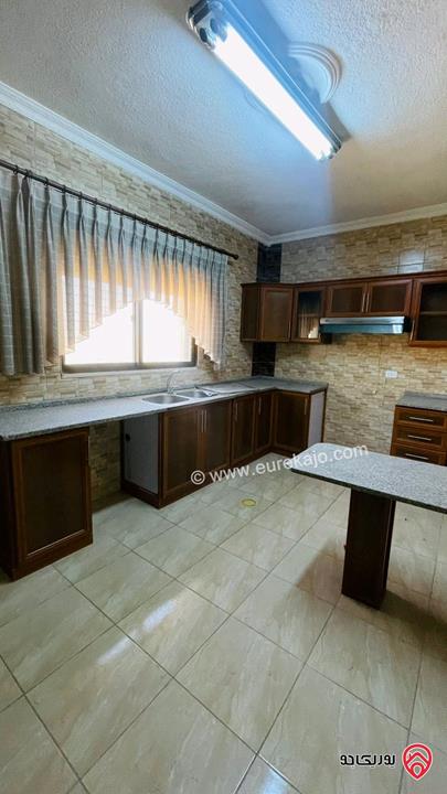 شقق طابق ثالث وثاني مساحة 100م للبيع في عمان - شفا بدران