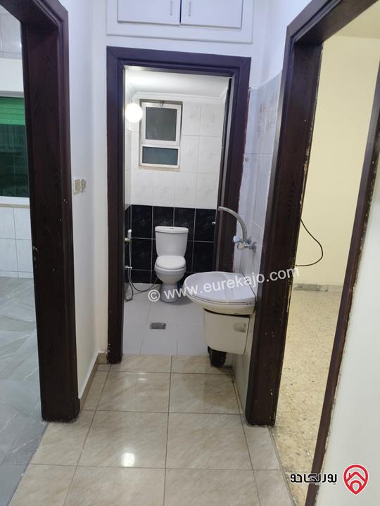 شقة فارغة مساحة 115م طابق اول للايجار في عمان - جبل الحسين 