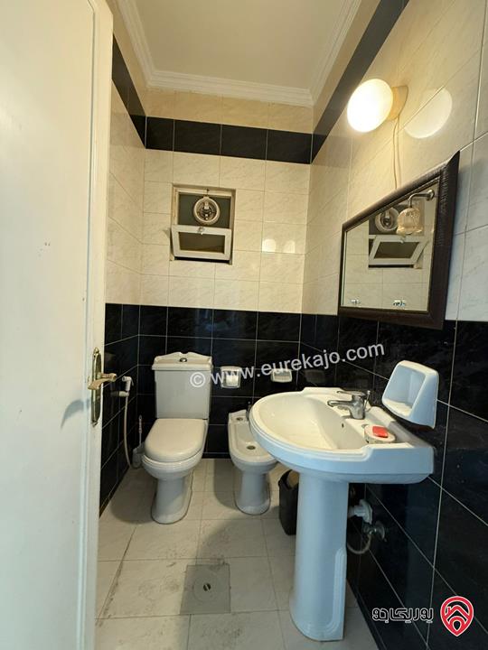 شقة فارغة مساحة 165م طابق ثاني للايجار في عمان - الرابية