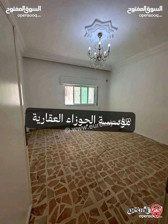 شقة فارغة مساحة 210م للايجار في عمان - الذراع الغربي