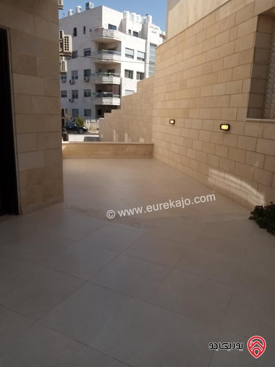 شقة فاخرة طابق الارضي مساحة 176 وخارجي 130 م للبيع في عمان - عرقوب خلدا