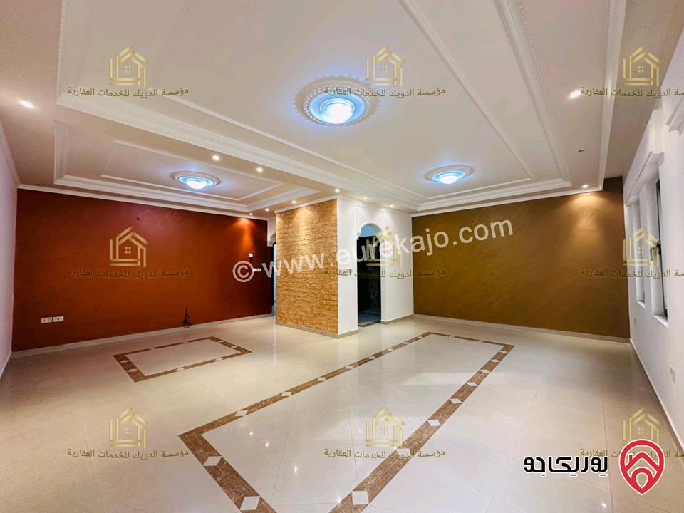 شقة فارغة طابق ثاني مساحة 215م للإيجار في عمان - دير غبار 