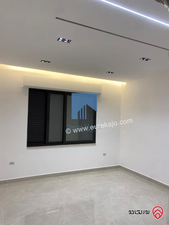 شقة أرضية فاخرة للبيع في عمان - أم أذينة قرب أبراج السادس 190م مع ترسات 130م لم تسكن