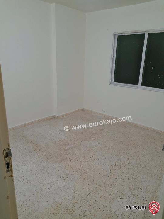 شقة مؤجرة طابق أول مساحة 115م للبيع في اربد - الحي الشرقي