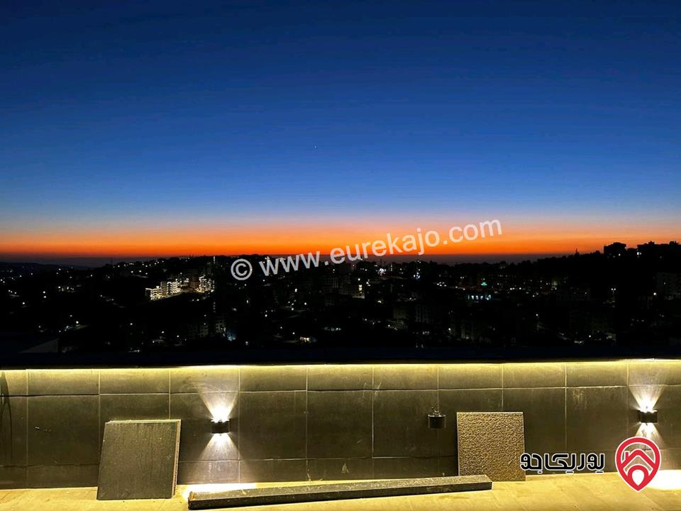 شقة طابق ثالث مساحة 150م مع روف 50م و تراس 50م للبيع في عمان - البيادر