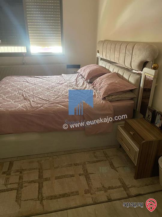 شقة طابق ثالث 130م تشطيب سوبر ديلوكس للبيع في عمان - خلدا