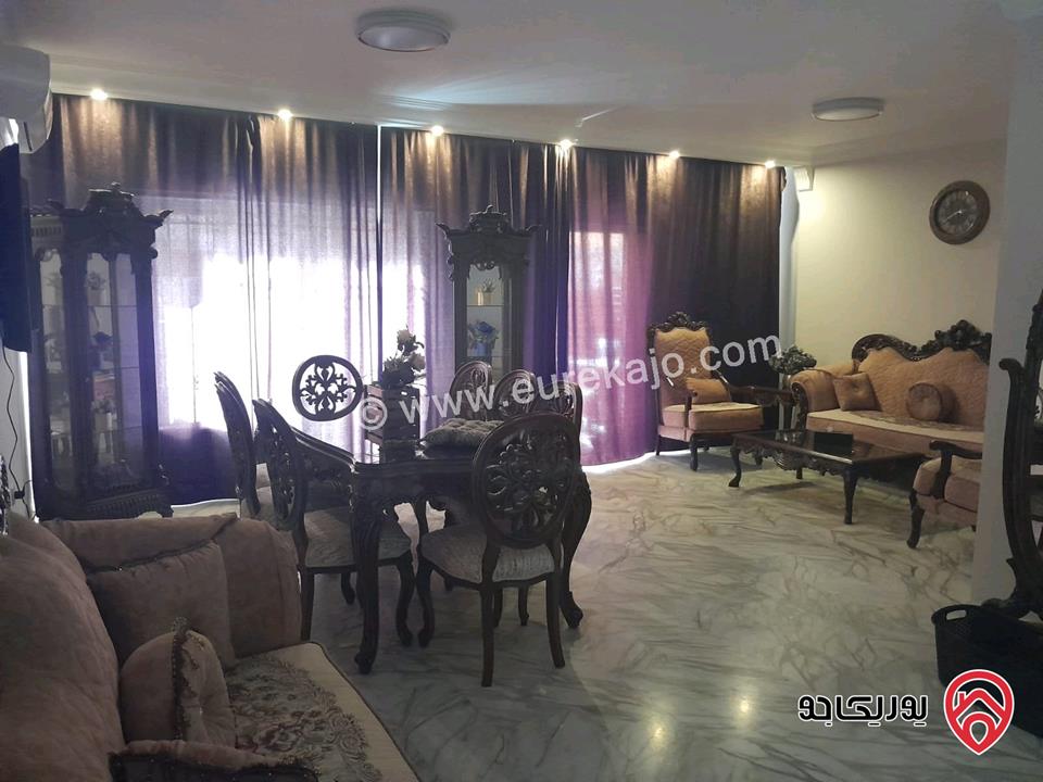 شقة أرضية مساحة 184م داخلي و 22م خارجي للبيع في عمان - السابع شارع المدينة المنورة