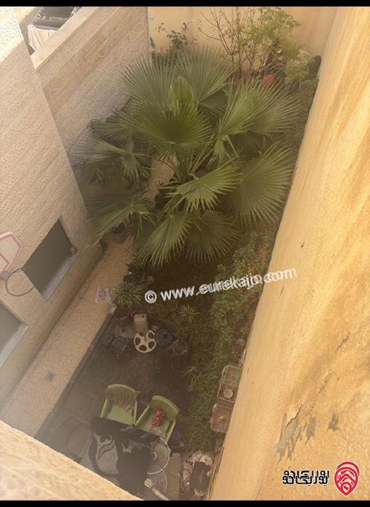 شقة تسوية مساحة 150م مع حديقة 60م للبيع في عمان - أم نوارة