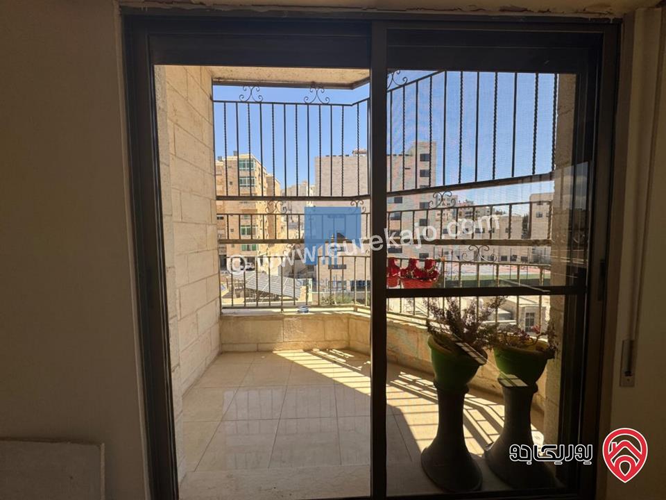 شقة مميزة للبيع في عمان - الجاردنز - خلف قاضي القضاة طابق ثالث 190م بسعر مغري