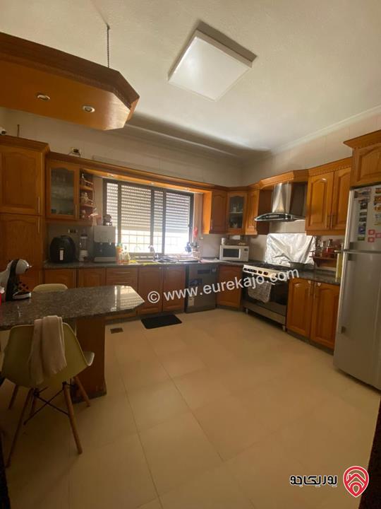 شقة شبه ارضية مساحة 190م داخلي و 40م خارجي للبيع في عمان - شفا بدران الكوم