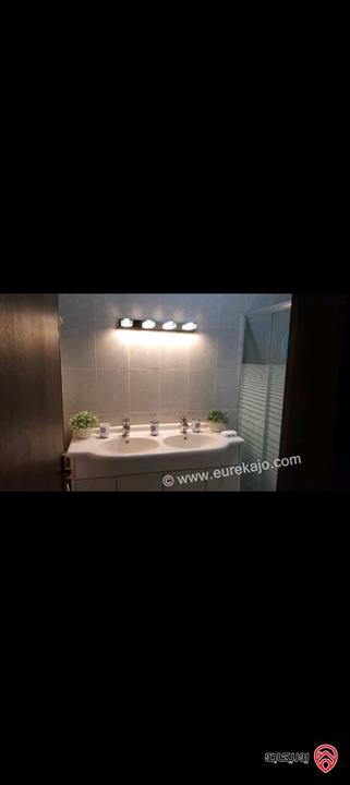 شقة شبه ارضية مساحة 150م داخلي و 170م خارجي للبيع في عمان - طبربور