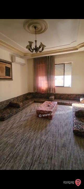 شقة طابق ثالث مساحة 127م للبيع في عمان - الجبيهة