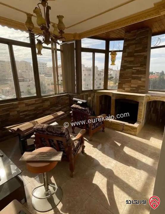 شقة مساحة 135م مع رووف 135م للبيع في عمان - الجبيهة 