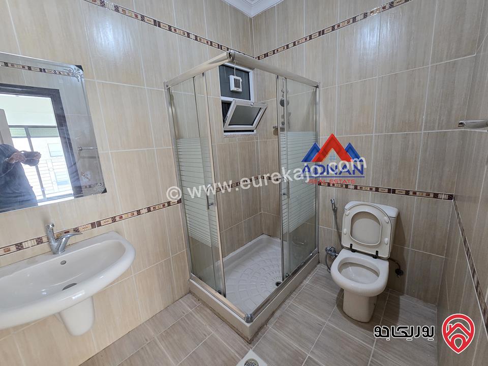 شقة مساحة 126 متر طابق اول للبيع في عمان - تلاع العلي قرب مطعم ورد 