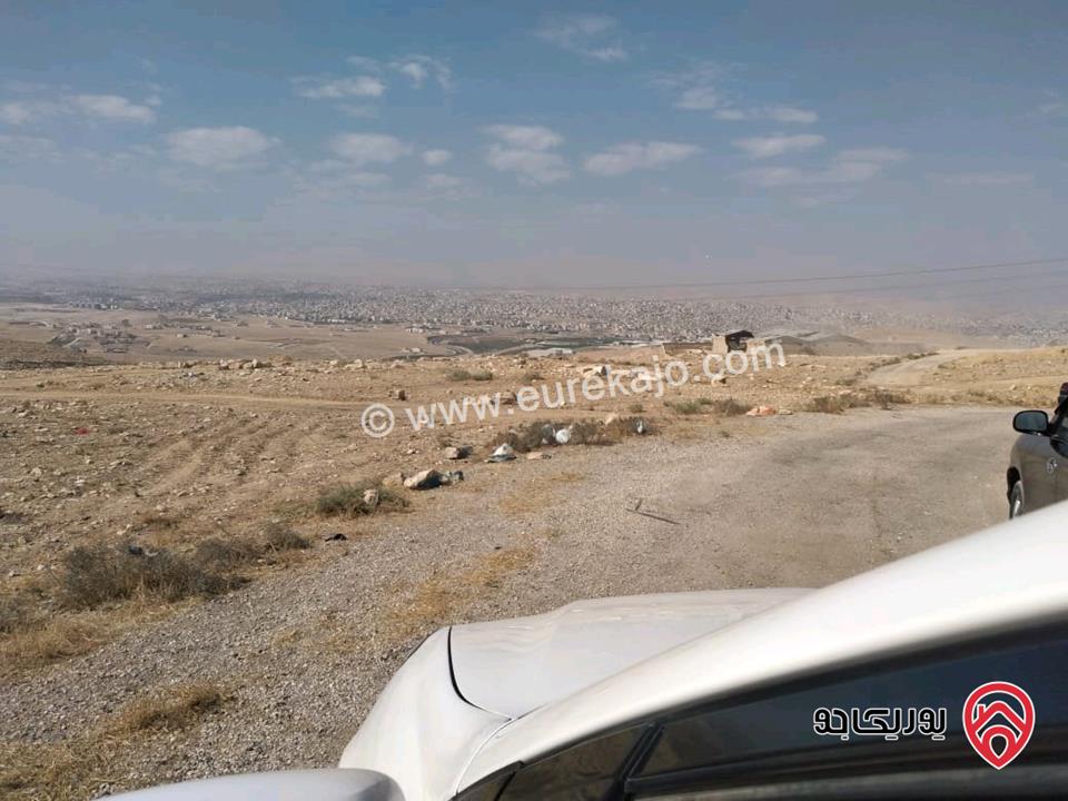 قطعة أرض مساحة 12 دونم و 150م للبيع في الزرقاء - مدينة الجندي 