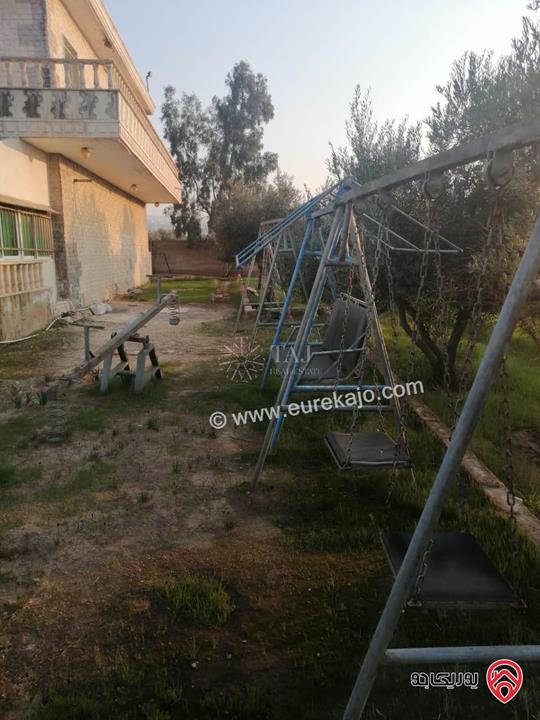 مزرعة فاخرة مساحة 13 دونم و 500م والبناء 500م للبيع في موبص / شمال عمان