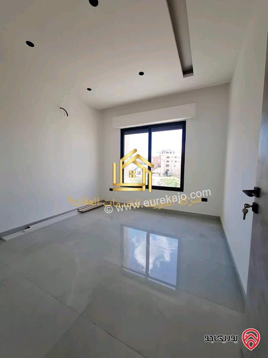 شقة دوبلكس لم تسكن مساحة 170م للايجار في عمان - البنيات 