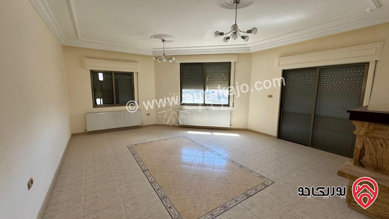 فيلا مميزة مساحة الارض 500م مساحة البناء 600م  للبيع في عمان - ضاحية النخيل