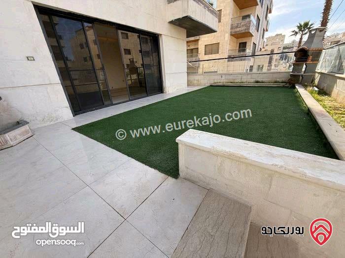 شقة فارغة مساحة 195م داخلي و 70م خارجي للايجار في عمان - البنيات 