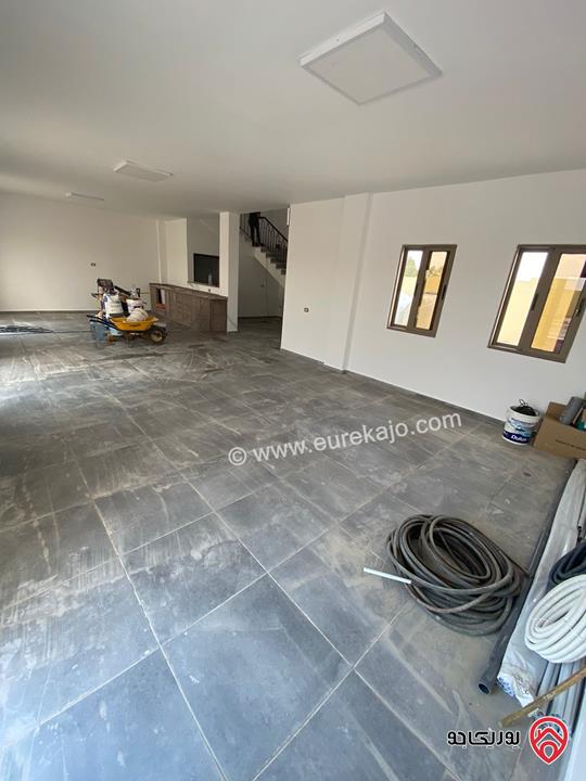 مزرعة مساحة الأرض 3427م والبناء 155م للبيع في المفرق - بلعما	