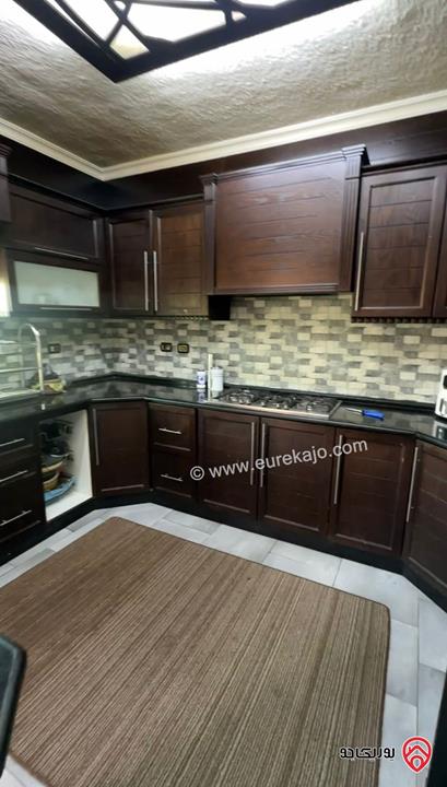 شقة طابق اول مساحة 192م للبيع في عمان - طبربور   