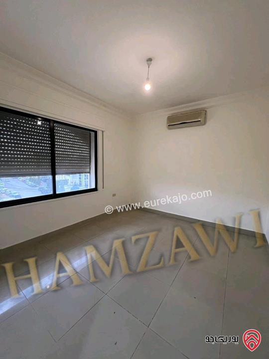 شقة فارغة طابق ثاني مساحة 190م للايجار في عمان - الدوار السابع 