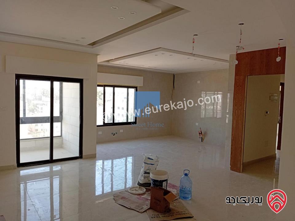 شقة فاخرة للبيع في عمان - الرابية - قرب دوار الواحة وخلف السروات طابق ثاني 180م بسعر مغري لم تسكن