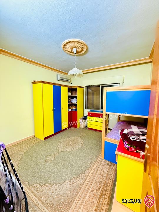 شقة طابق ثالث مساحة 150م للبيع في عمان - طبربور