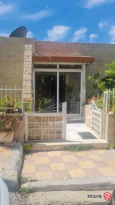 أرض مساحة 802م مع فيلا 420م للبيع في جبل عمان الدوار الرابع