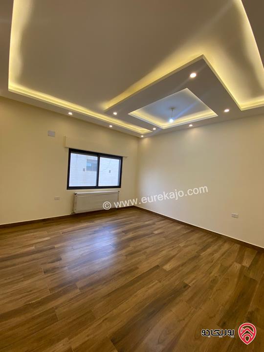 شقة مساحة 186م طابق أرضي معلقة للبيع في عمان - مرج الحمام