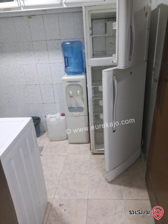 شقة مساحة 60م للايجار مفروشة في اربد شارع النسيم 