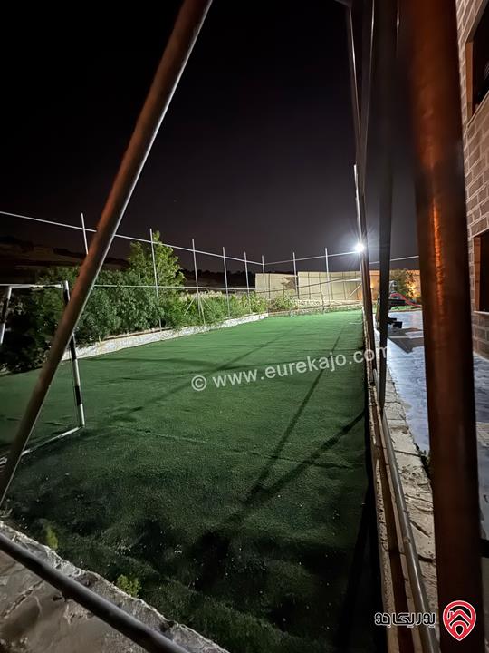 مزرعة وشاليه مساحة الأرض 4 دونم والبناء 500م للبيع في الزرقاء الكمشة قضاء بيرين
