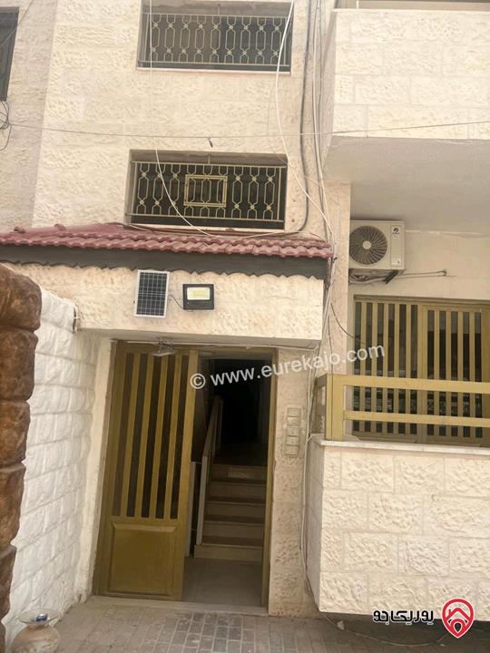 فيلا مساحة 850م على أرض 770م للبيع في عمان - عبدون 