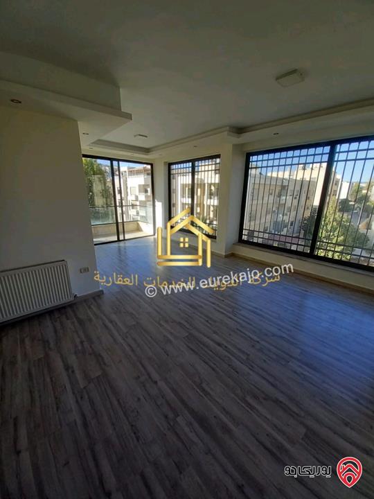 شقة فارغة طابق ثالث مساحة 160م للإيجار في عمان - الدوار السابع 