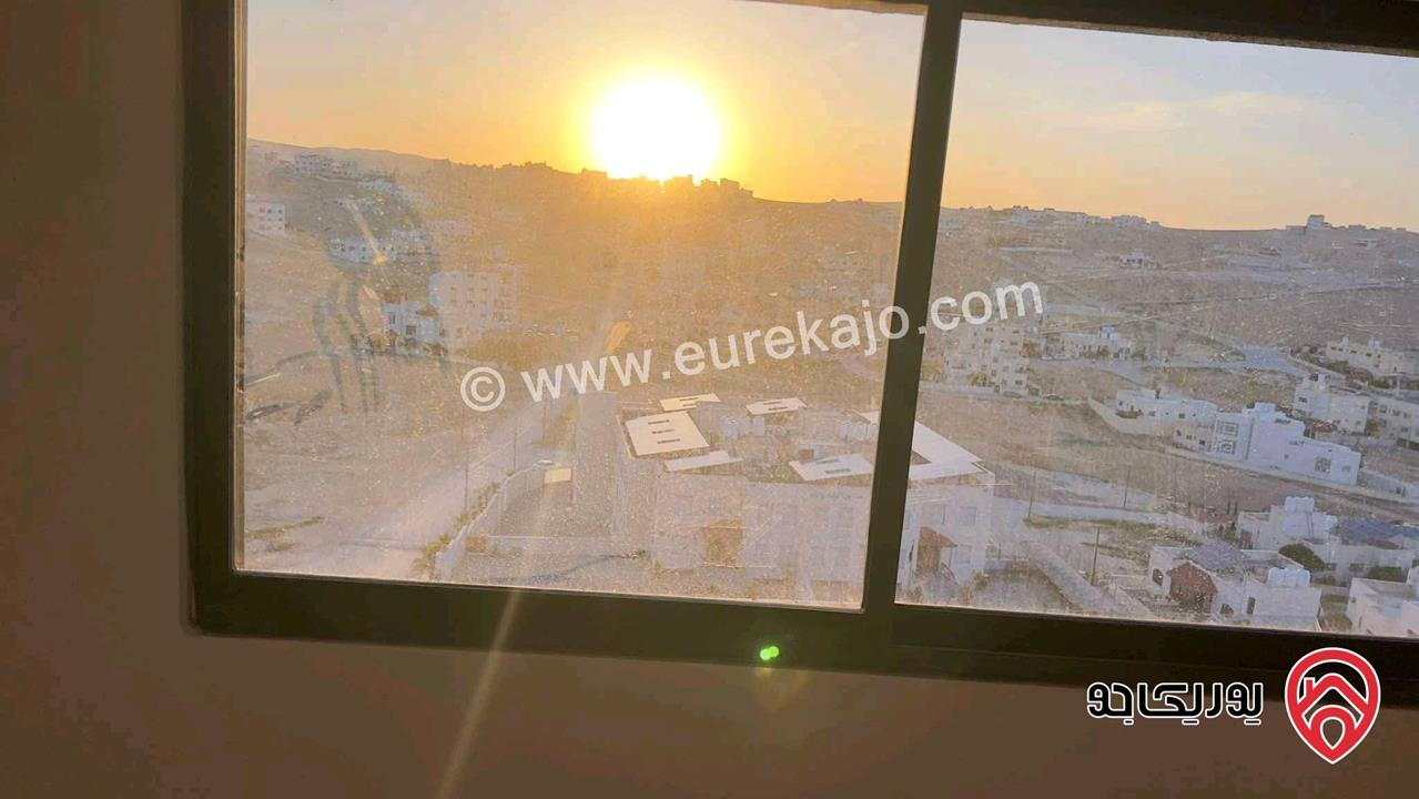 شقة طابق أول مساحة 170م للبيع في الزرقاء الجديدة